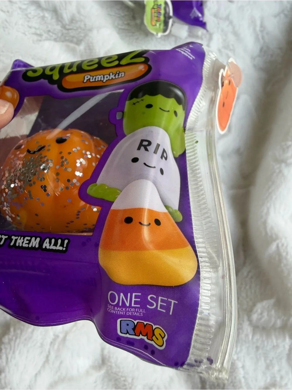 🎃👻 **TABA SQUEEZE THE PUMPKIN – MINI HALLOWEEN SQUISHY!** 👻🎃